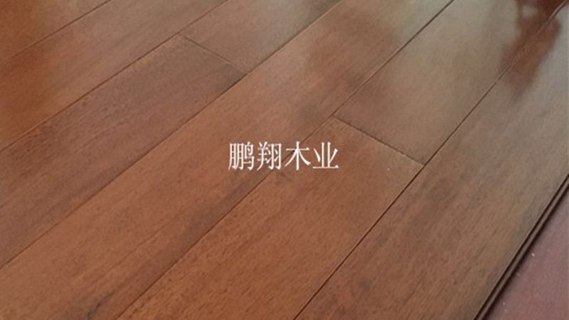 多层实木地板：揭秘其背后的生产奥秘